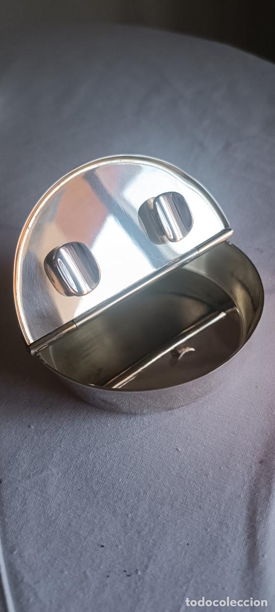 Antig&uuml;edades: Cenicero de plata de 10 cm - Foto 2