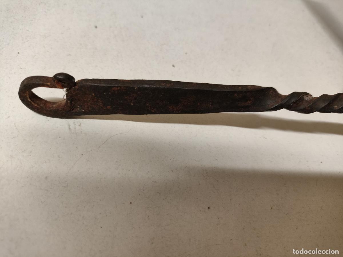 Antig&uuml;edades: ANTIGUA CHOCOLATERA EN COBRE Y FORJA - Foto 2