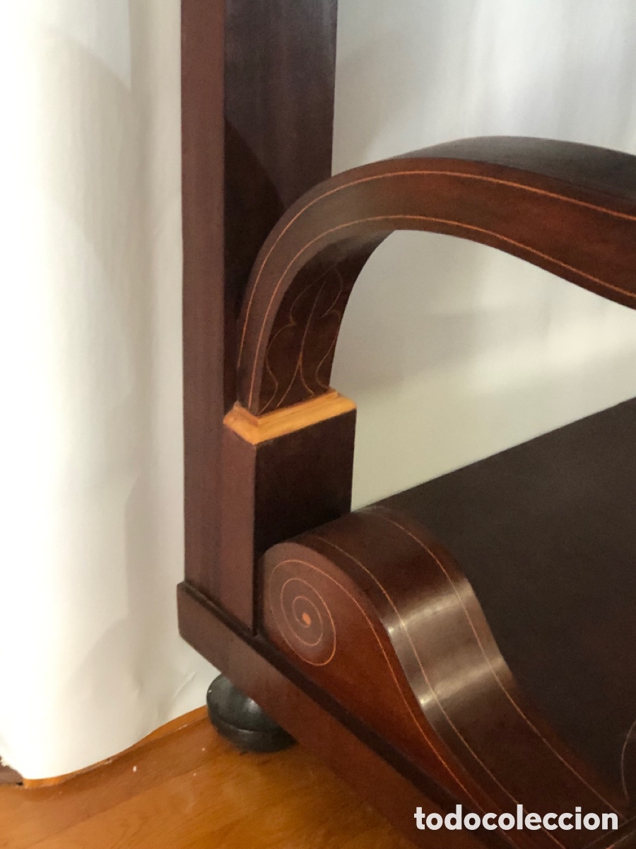 Antig&uuml;edades: Antigua consola marqueter&iacute;a - Foto 4