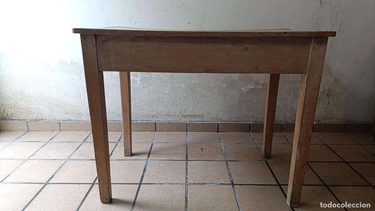 Antig&uuml;edades: Mesa r&uacute;stica antigua de madera maciza - Foto 4