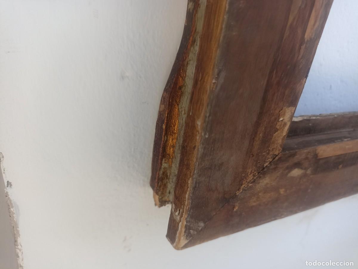 Antig&uuml;edades: Antiguo marco de madera tallada. Pan de oro. - Foto 10