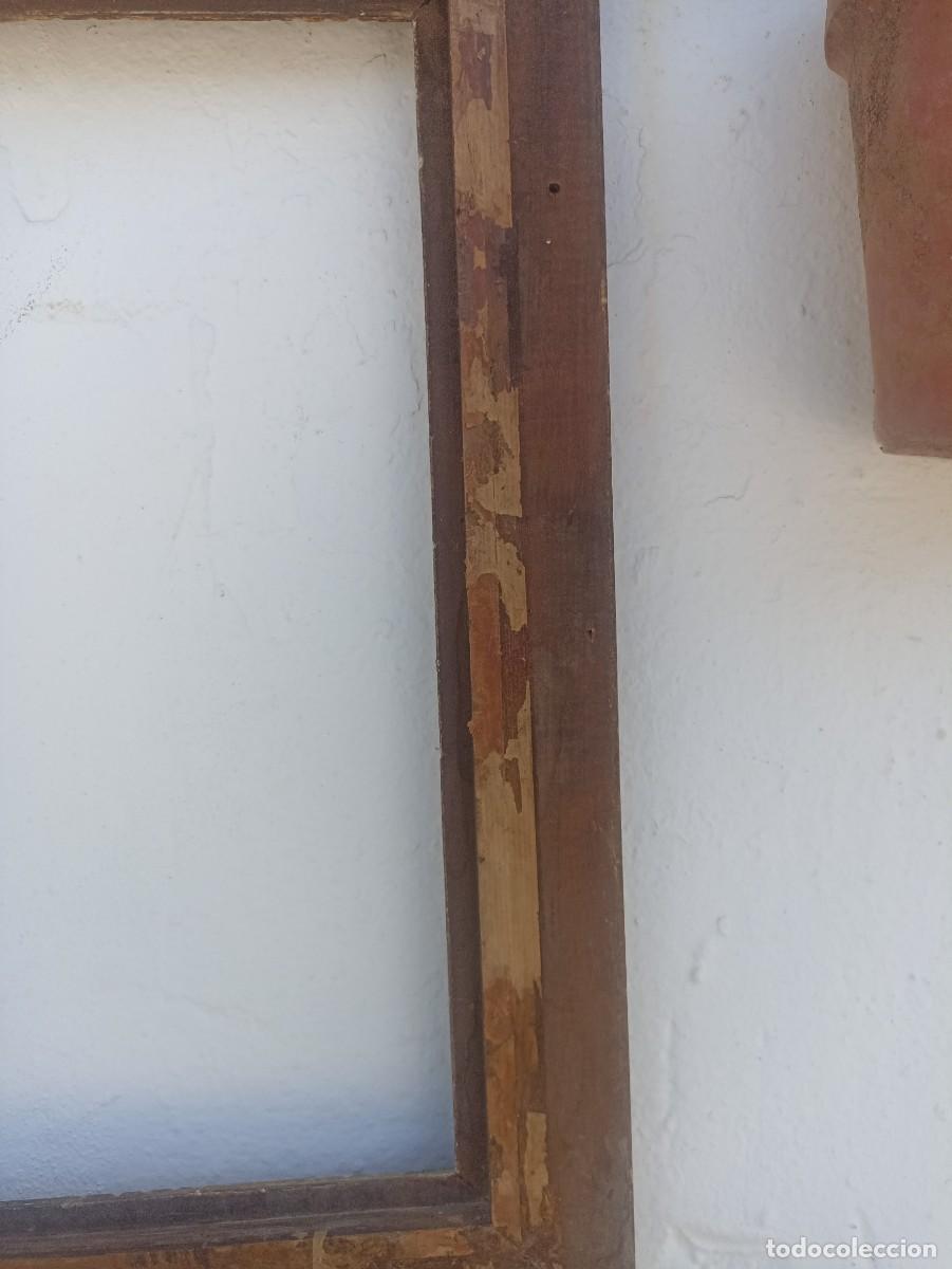 Antig&uuml;edades: Antiguo marco de madera tallada. Pan de oro. - Foto 13