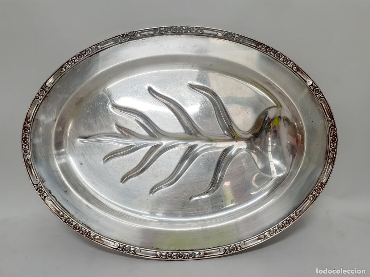 Antig&uuml;edades: Bandeja plateada ovalada - Foto 1
