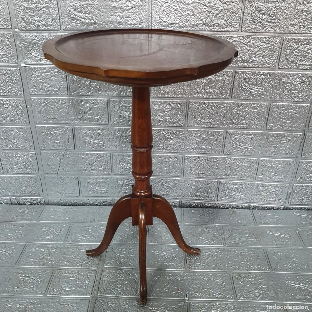 Antig&uuml;edades: Mesa velador estilo ingles - Foto 3