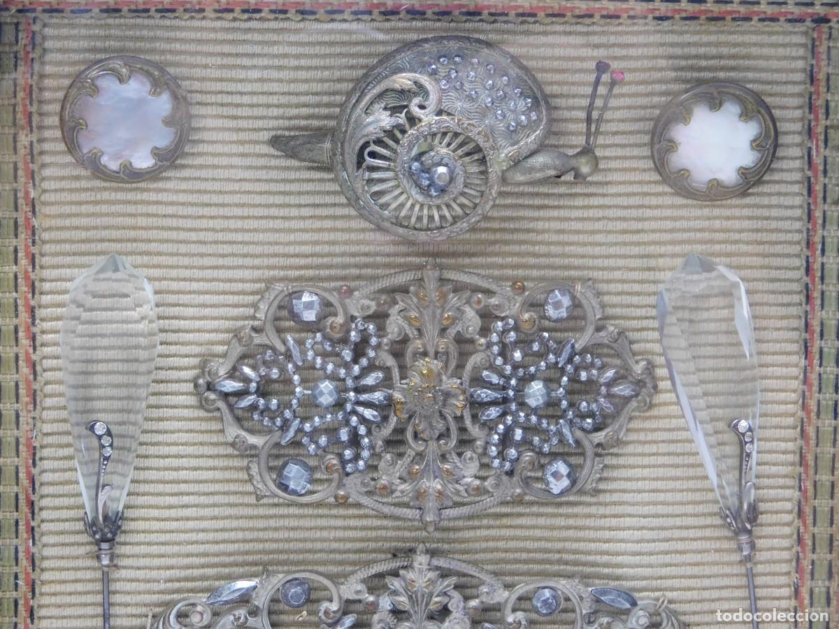 Antig&uuml;edades: CONJUNTO DE BROCHES Y HEBILLA - Foto 4