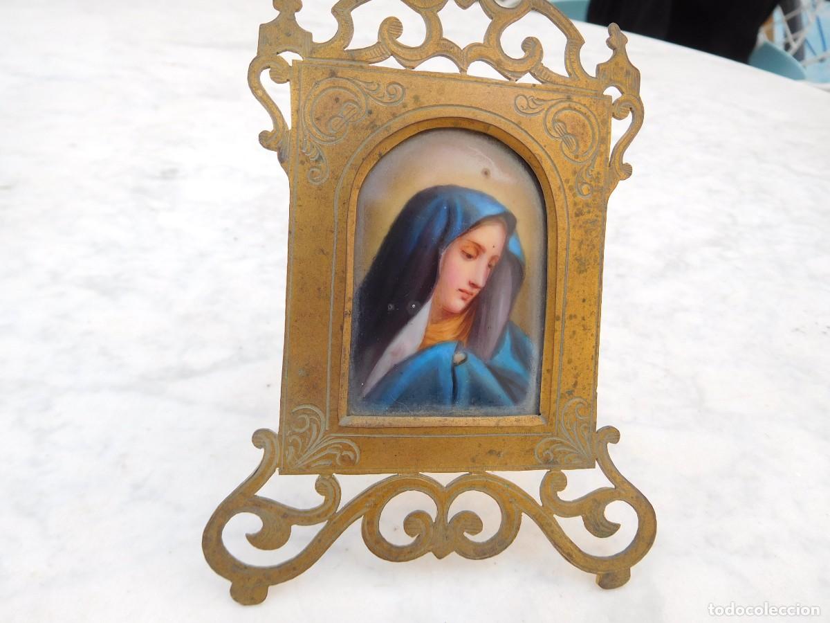 Antig&uuml;edades: Marco calado antiguo con esmalte virgen - Foto 5