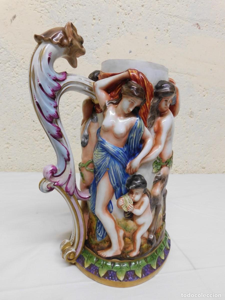 Antig&uuml;edades: JARRA DE PORCELANA CAPODIMONTE - Foto 2
