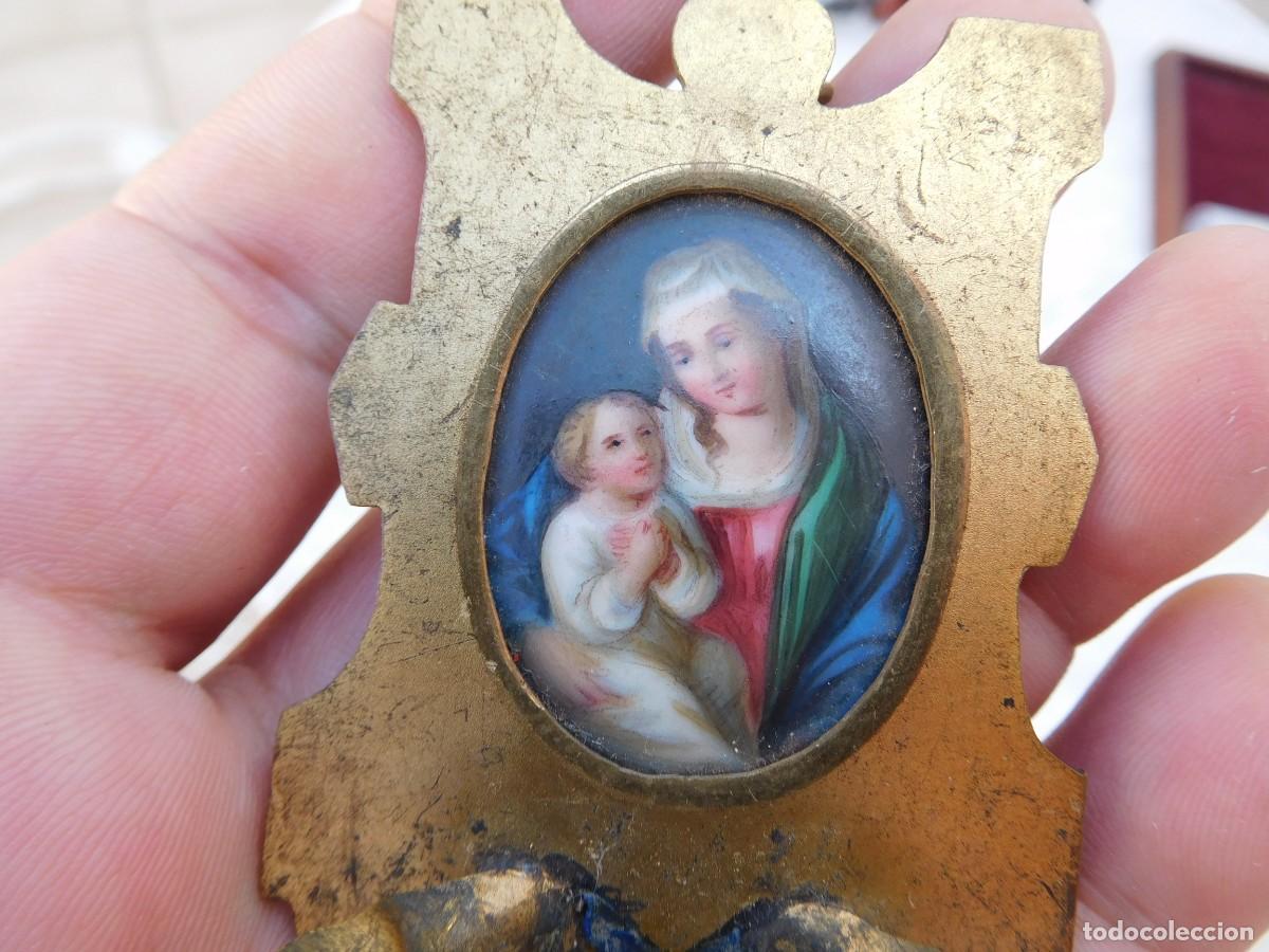 Antig&uuml;edades: Benditera antigua con esmalte - Foto 5