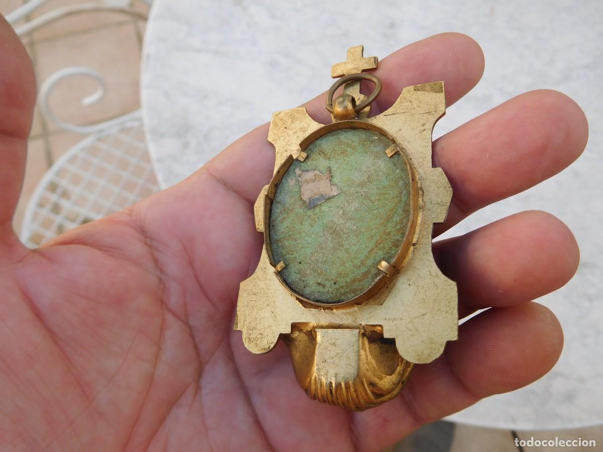 Antig&uuml;edades: Benditera antigua con esmalte - Foto 8