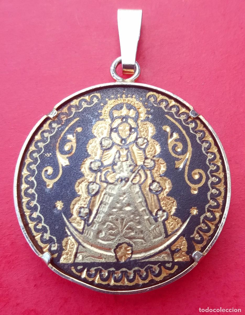 Antig&uuml;edades: Medalla Antigua Virgen del Roc&iacute;o. - Foto 1