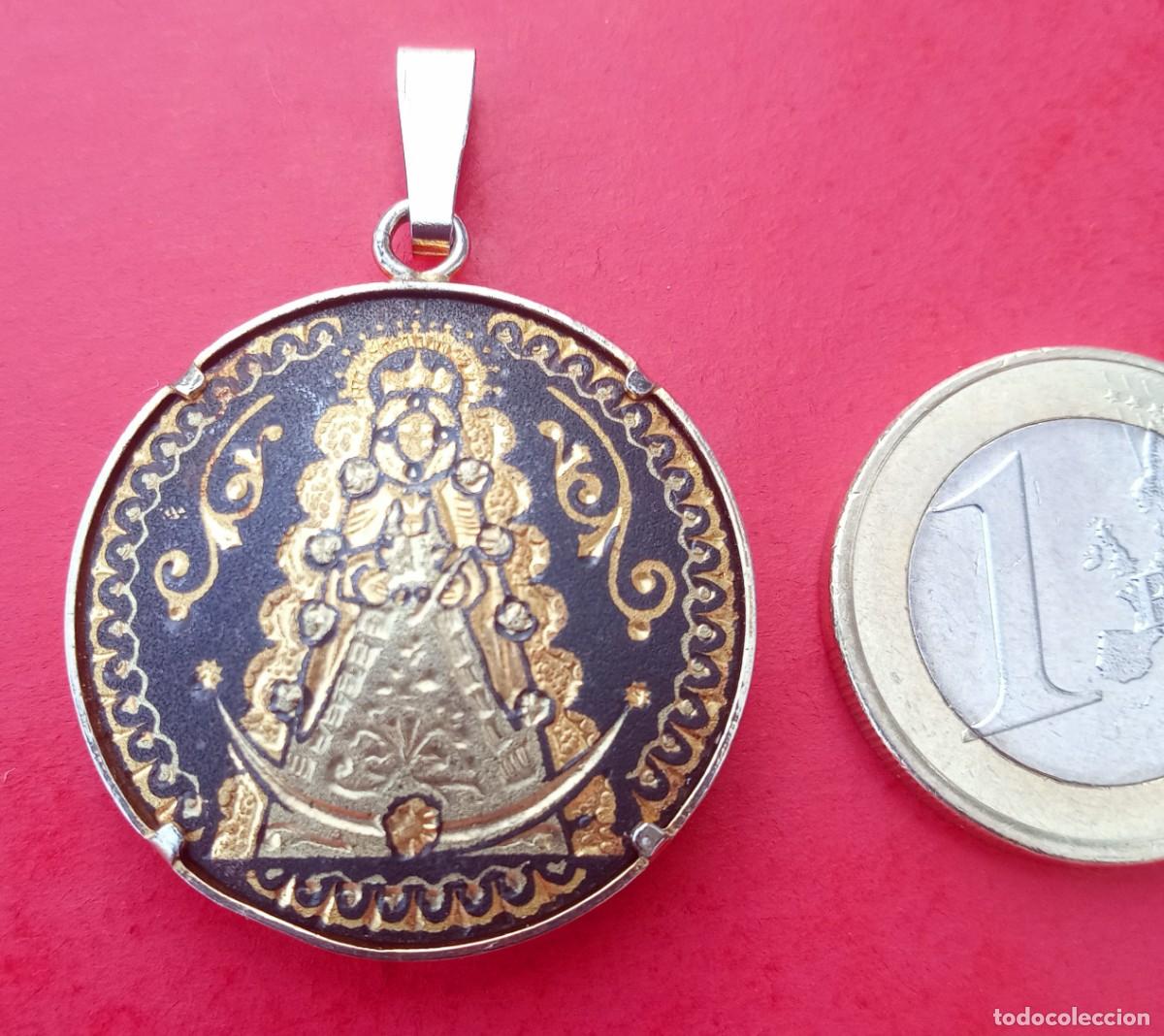 Antig&uuml;edades: Medalla Antigua Virgen del Roc&iacute;o. - Foto 2