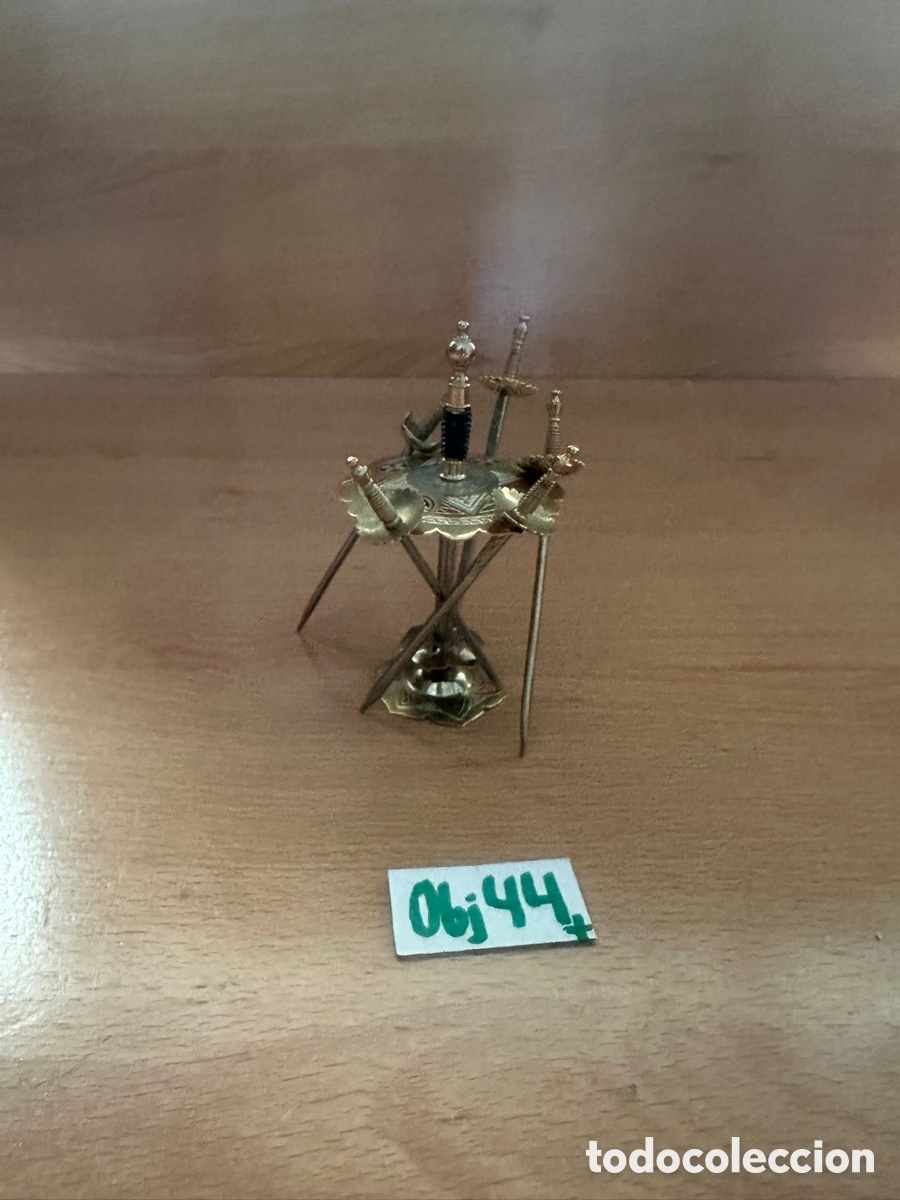 Antig&uuml;edades: Palillos de c&oacute;ctel espadas toledanas - Foto 1