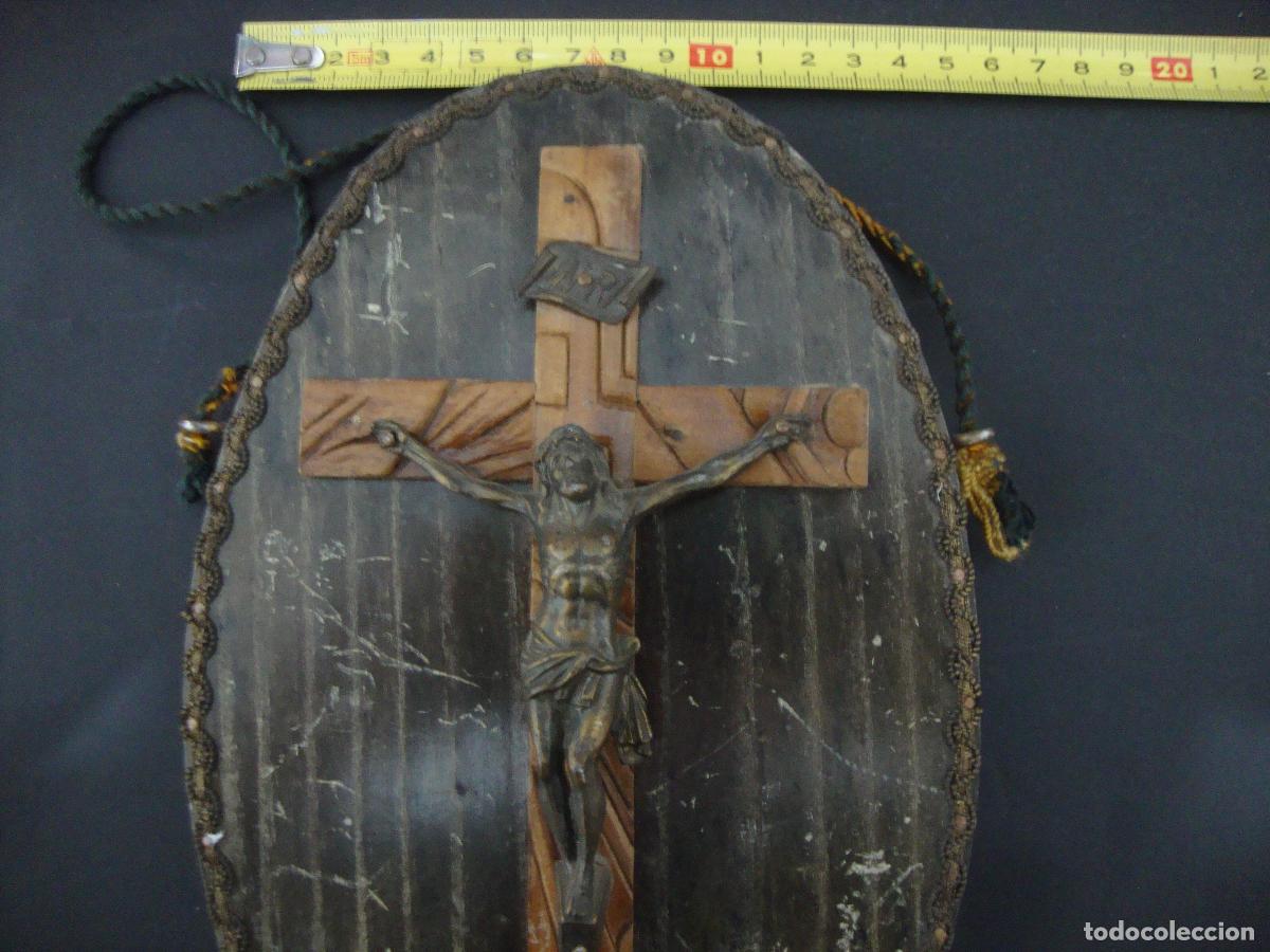 Antig&uuml;edades: ANTIGUO BENDITERO CRUCIFIJO BRONCE MADERA - Foto 4