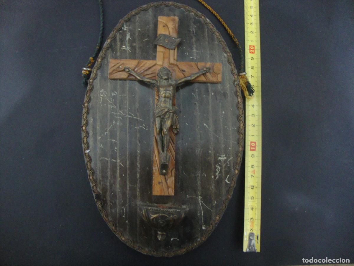 Antig&uuml;edades: ANTIGUO BENDITERO CRUCIFIJO BRONCE MADERA - Foto 5
