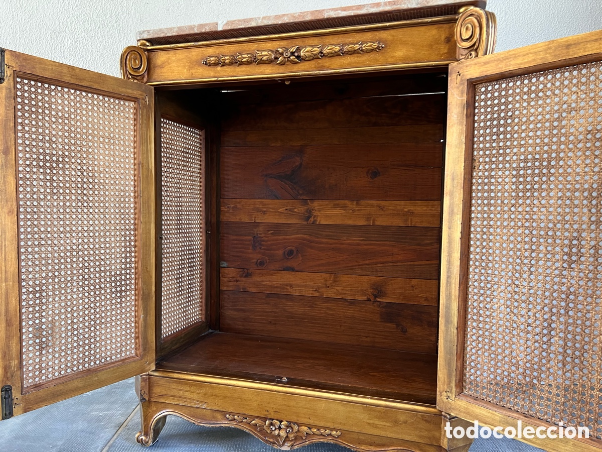 Antig&uuml;edades: Aparador tallado de madera sobredorada - Foto 6