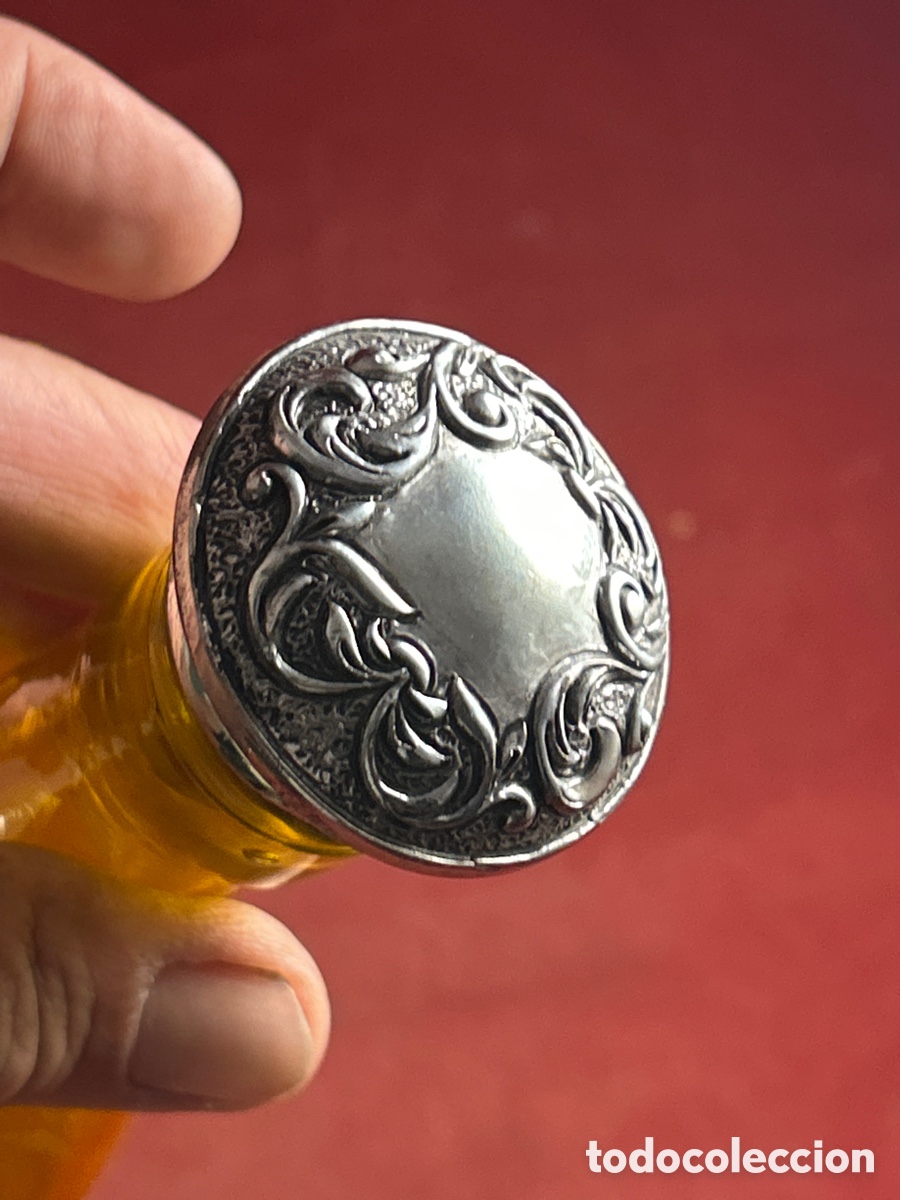 Antig&uuml;edades: BOTELLA CON DECORACIONES DE PLATA - Foto 3