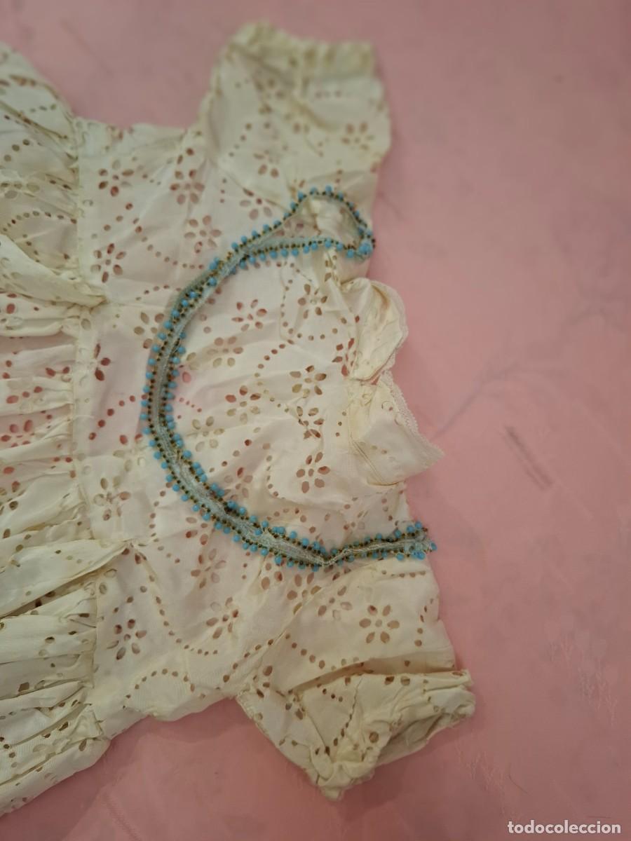 Antig&uuml;edades: VESTIDO DE RAYON, DE EPOCA, TROQUELADO - Foto 2