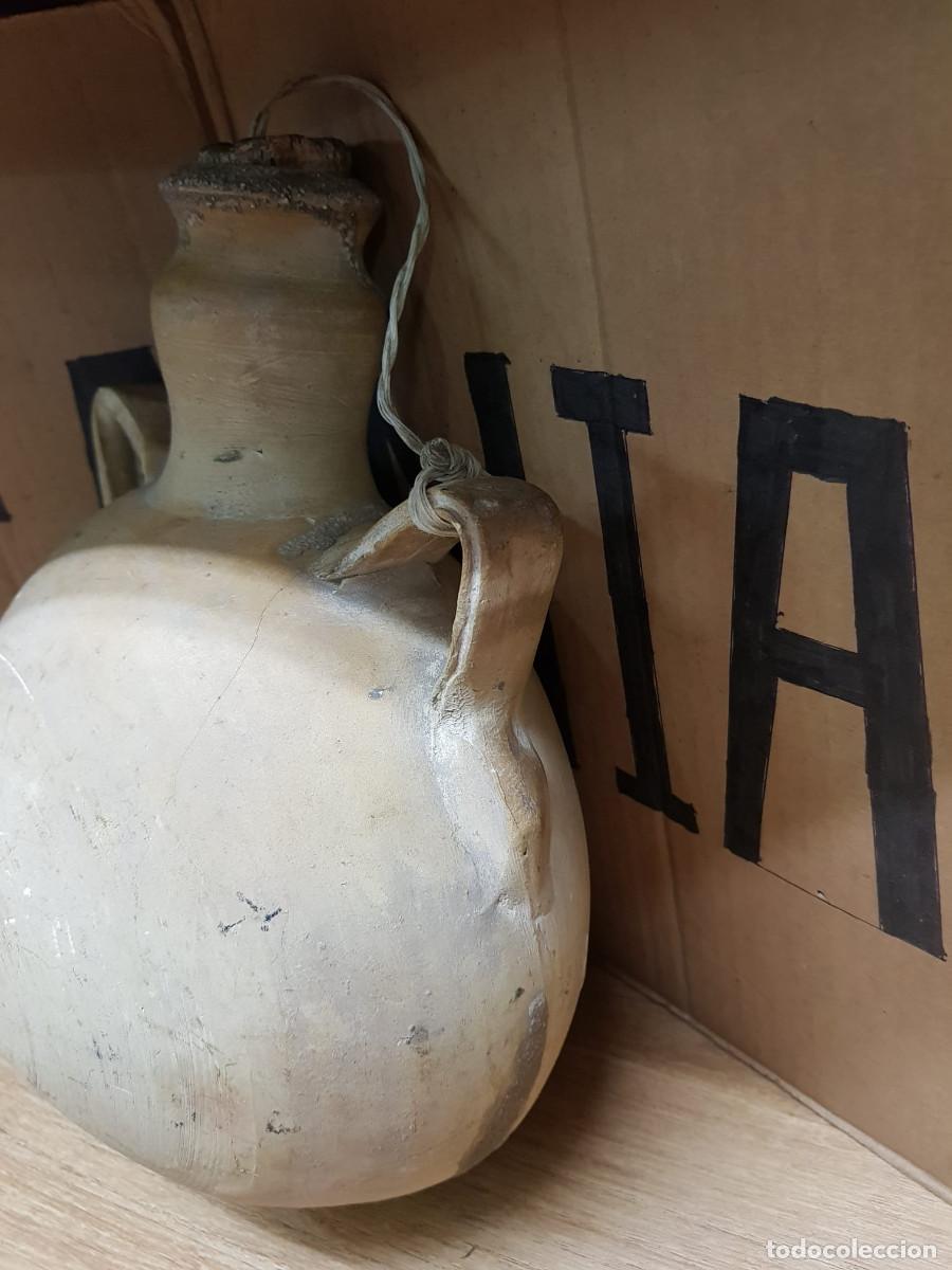 Antig&uuml;edades: ANTIGUO BOTIJO-ALTO 33 CM - Foto 5