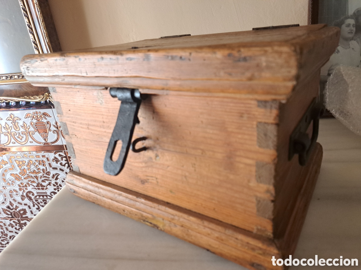 Antig&uuml;edades: Caja antigua de caudales - Foto 6
