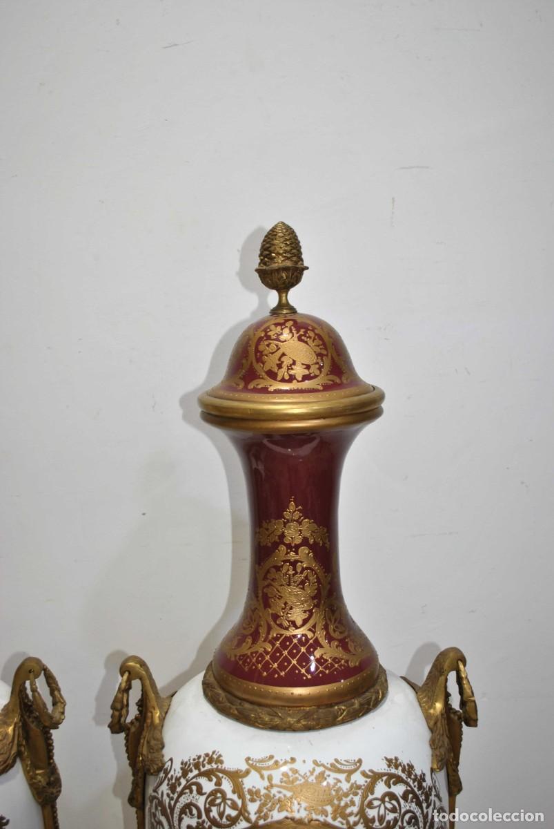 Antig&uuml;edades: JARRONES DE PORCELANA ESTILO SEVRES 145 CM - Foto 4