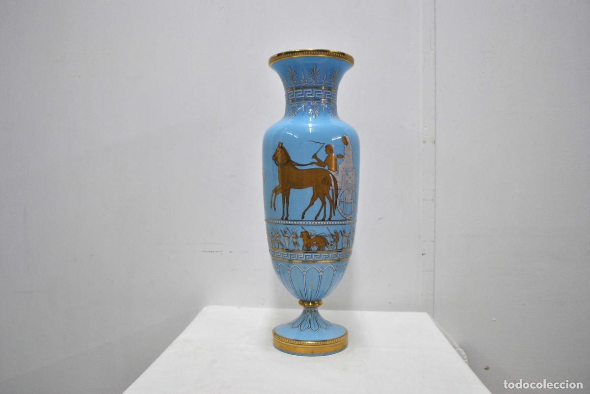 Antig&uuml;edades: JARR&Oacute;N DE OPALINA CON ESCENAS MITOLOGICAS - Foto 2