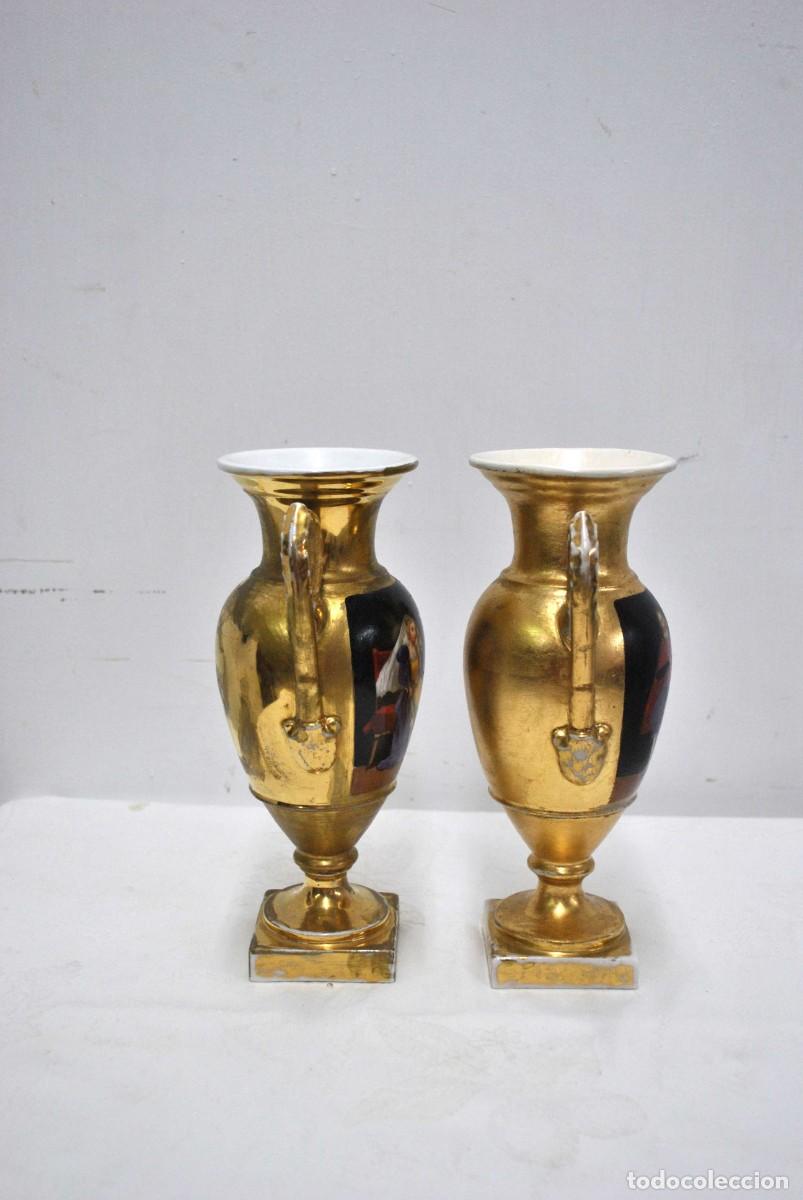 Antig&uuml;edades: PAREJA DE COPAS O JARRONES CON ESCENAS CORTESANAS - Foto 6