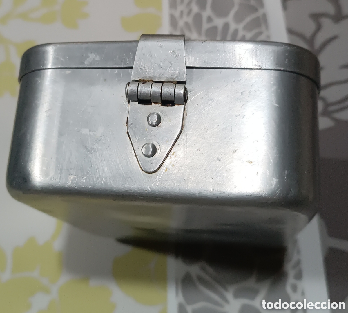 Antig&uuml;edades: FIAMBRERA aluminio rectangular. Marca HIZA. - Foto 3