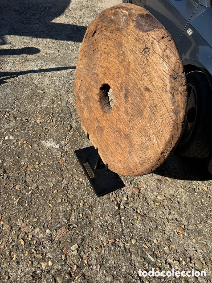Antig&uuml;edades: Rueda para moler cereales - Foto 1