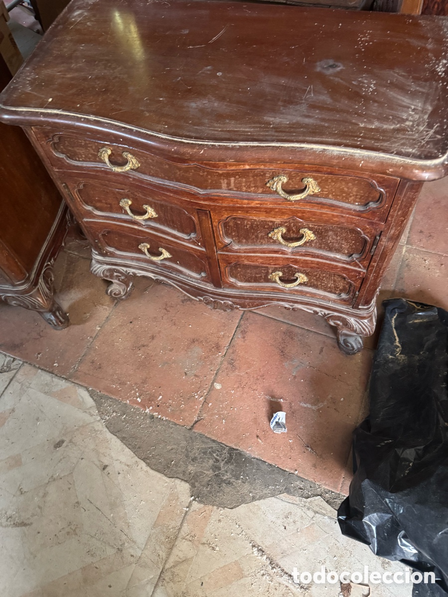 Antig&uuml;edades: Juego de dos mesillas en caoba - Foto 2