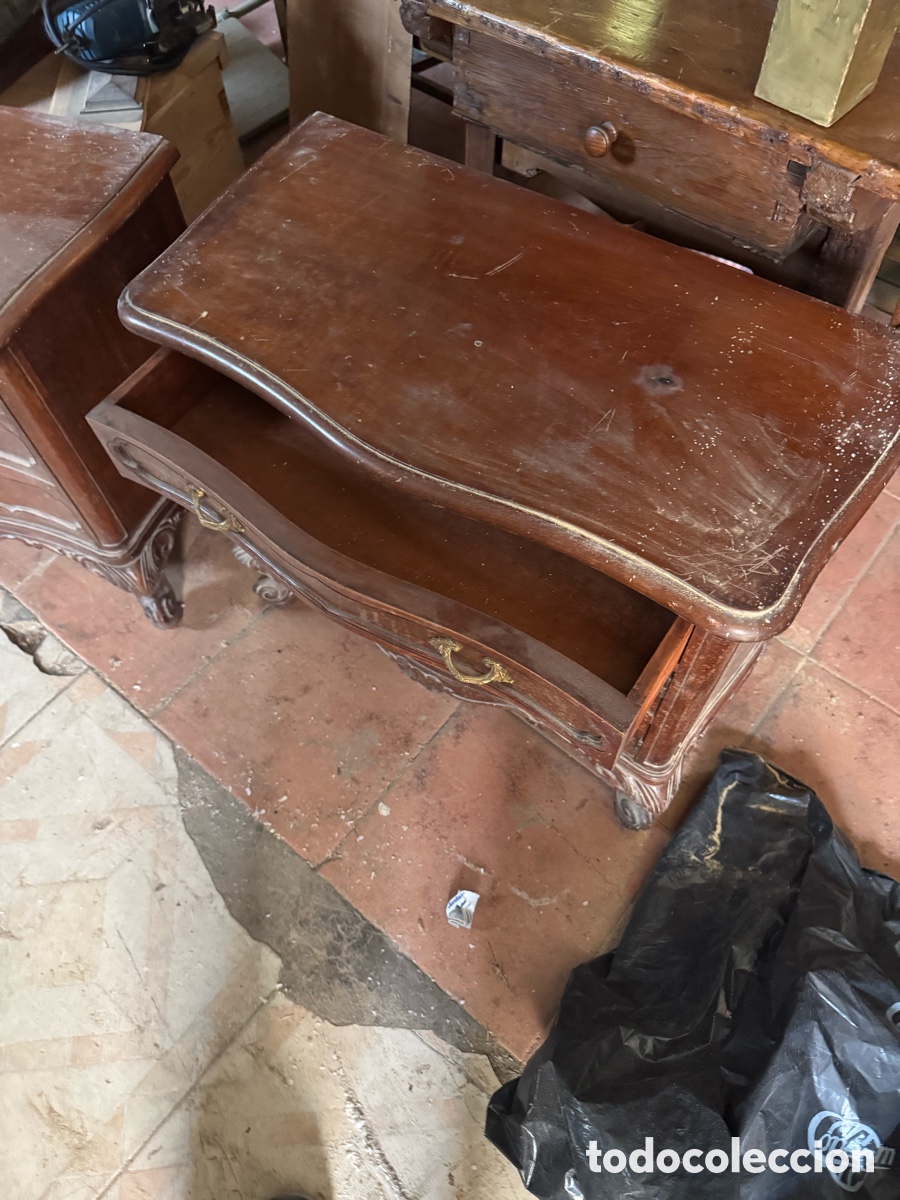 Antig&uuml;edades: Juego de dos mesillas en caoba - Foto 3