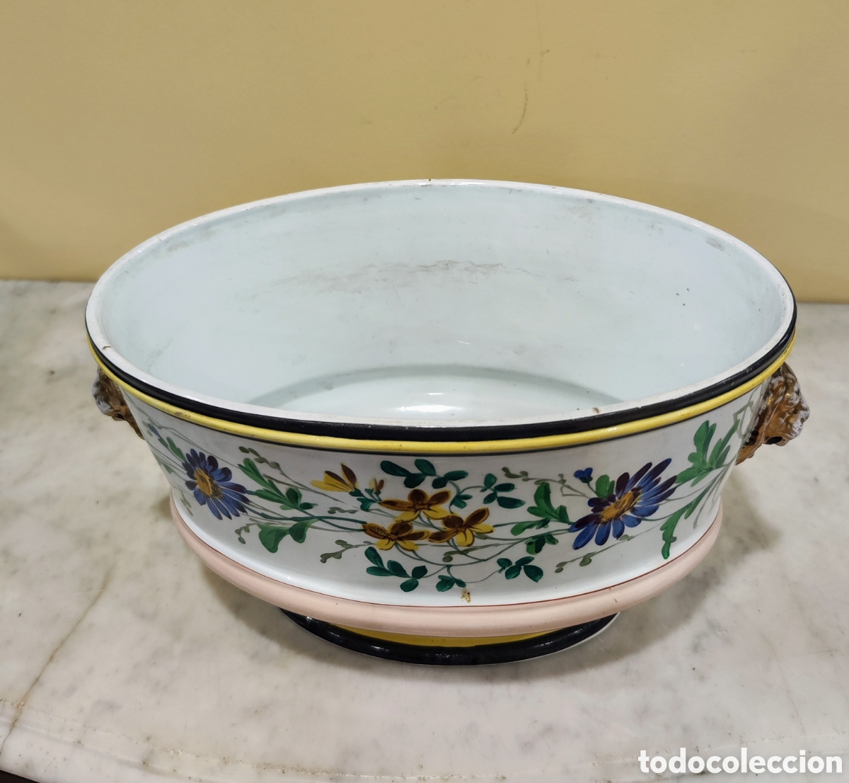 Antig&uuml;edades: Escupidera espa&ntilde;ola antigua. - Foto 2