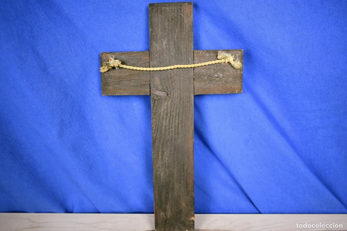 Antig&uuml;edades: Antiguo crucifijo en madera y bronce - Foto 8