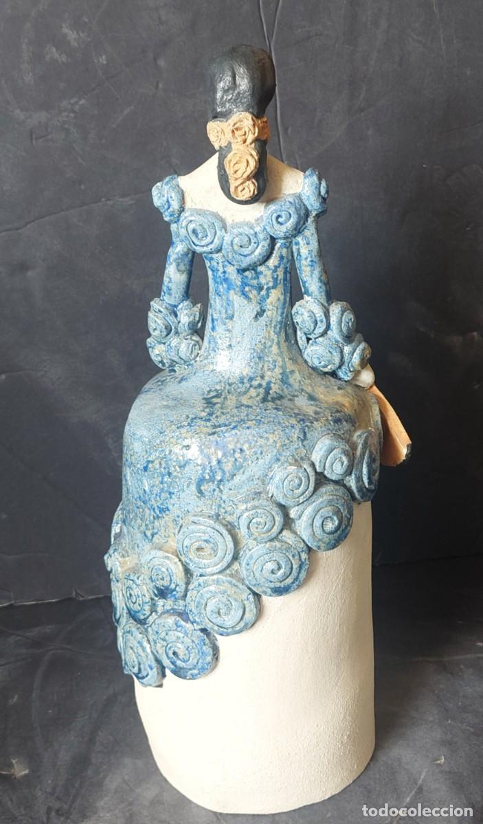 Antig&uuml;edades: Mujer con abanico Figura de cer&aacute;mica y gres - Foto 2