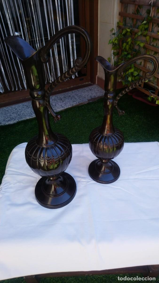 Antig&uuml;edades: 2 jarrones bronce patinado - Foto 2
