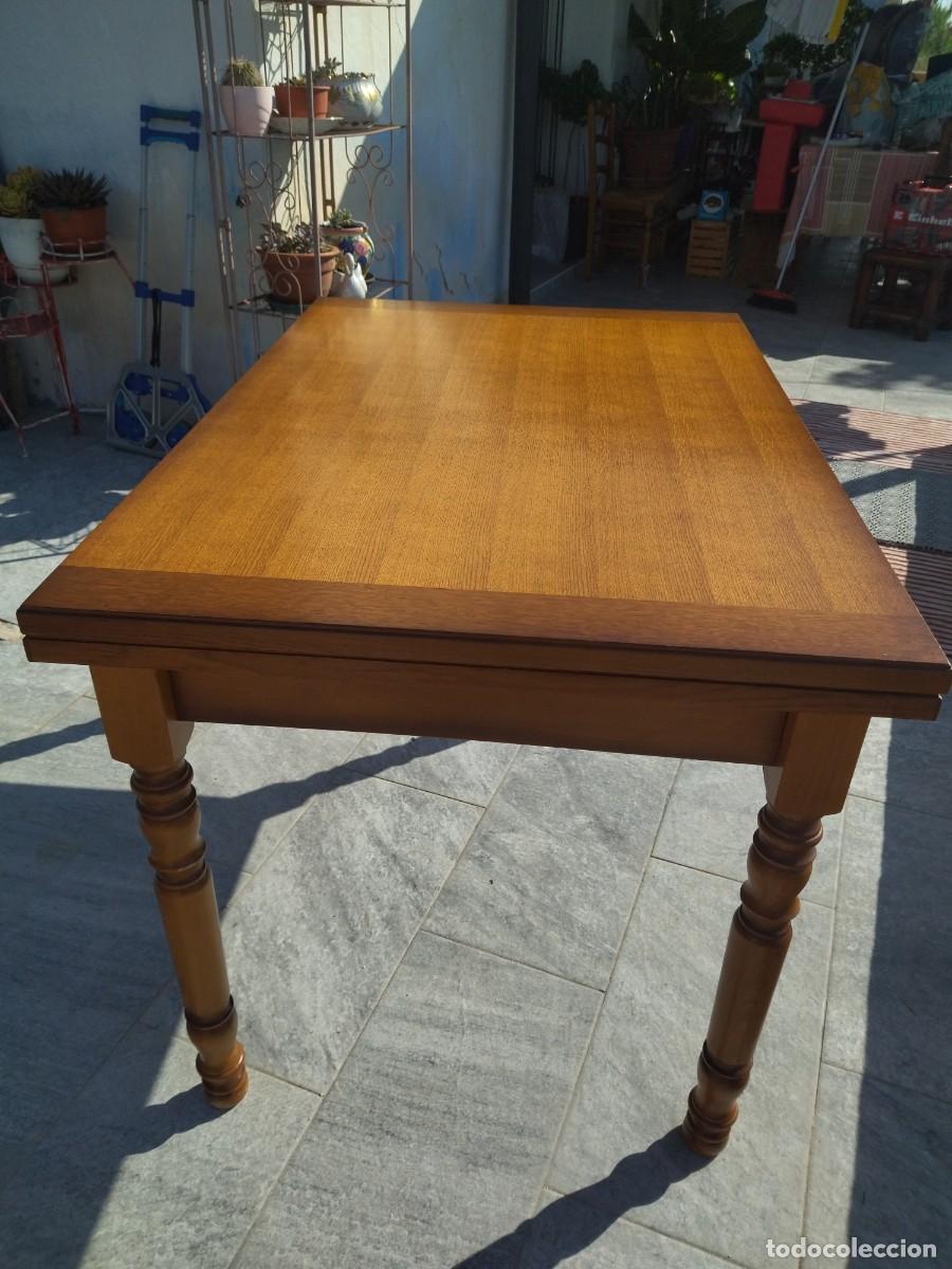 Antig&uuml;edades: Bonita mesa rectangular extensible de roble, maciza. - Foto 1
