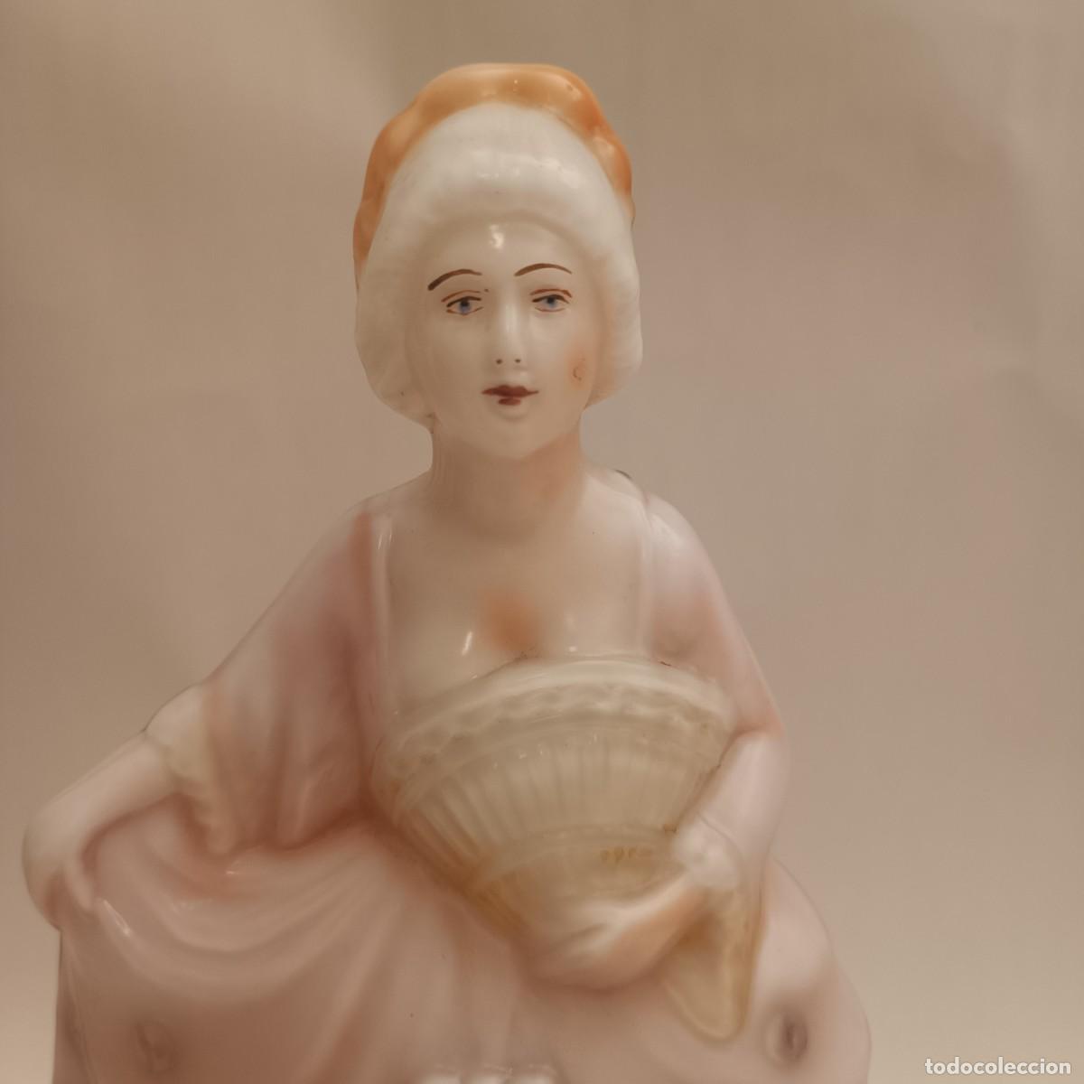 Antig&uuml;edades: ANTIGUA FIGURA- L&Aacute;MPARA EN OPALINA - Foto 15