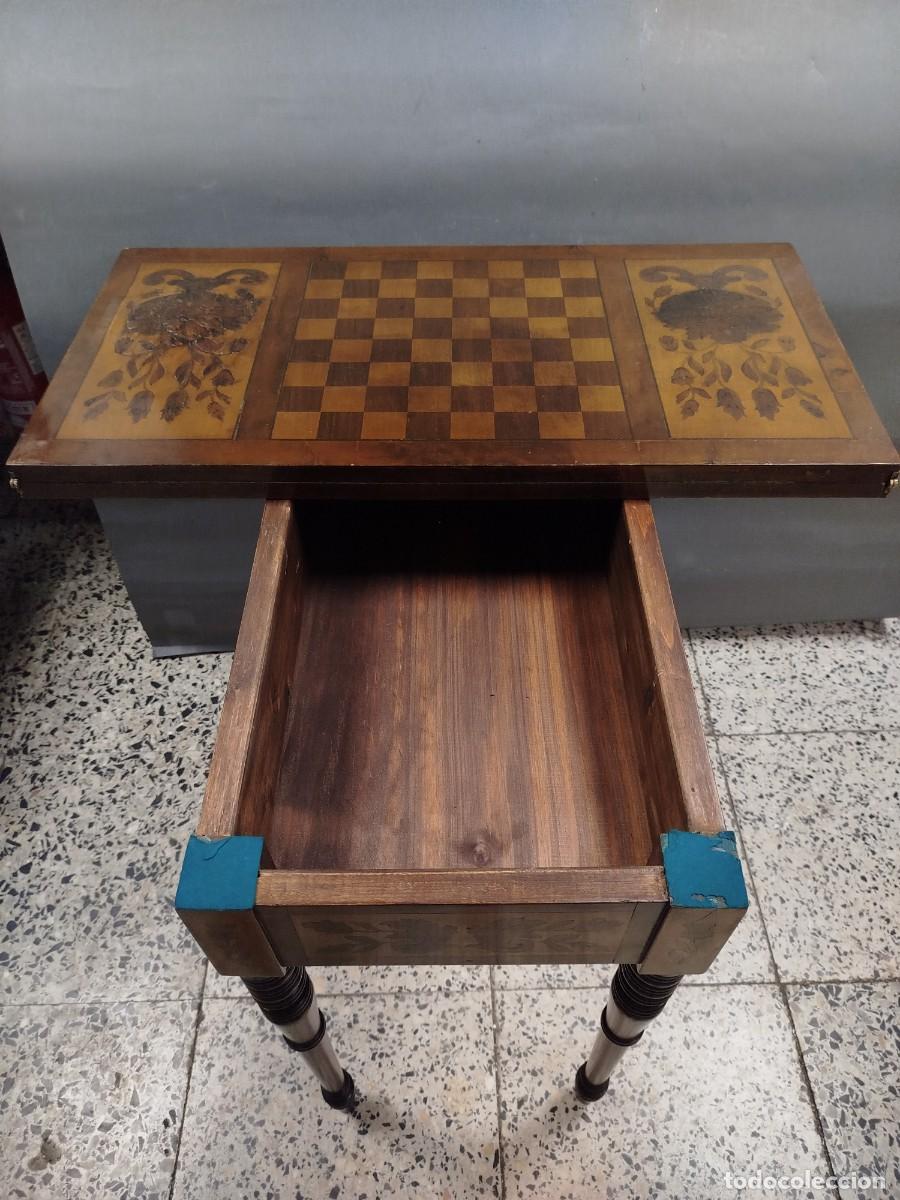 Antig&uuml;edades: MESA DE JUEGOS CON MARQUETERIA - Foto 11