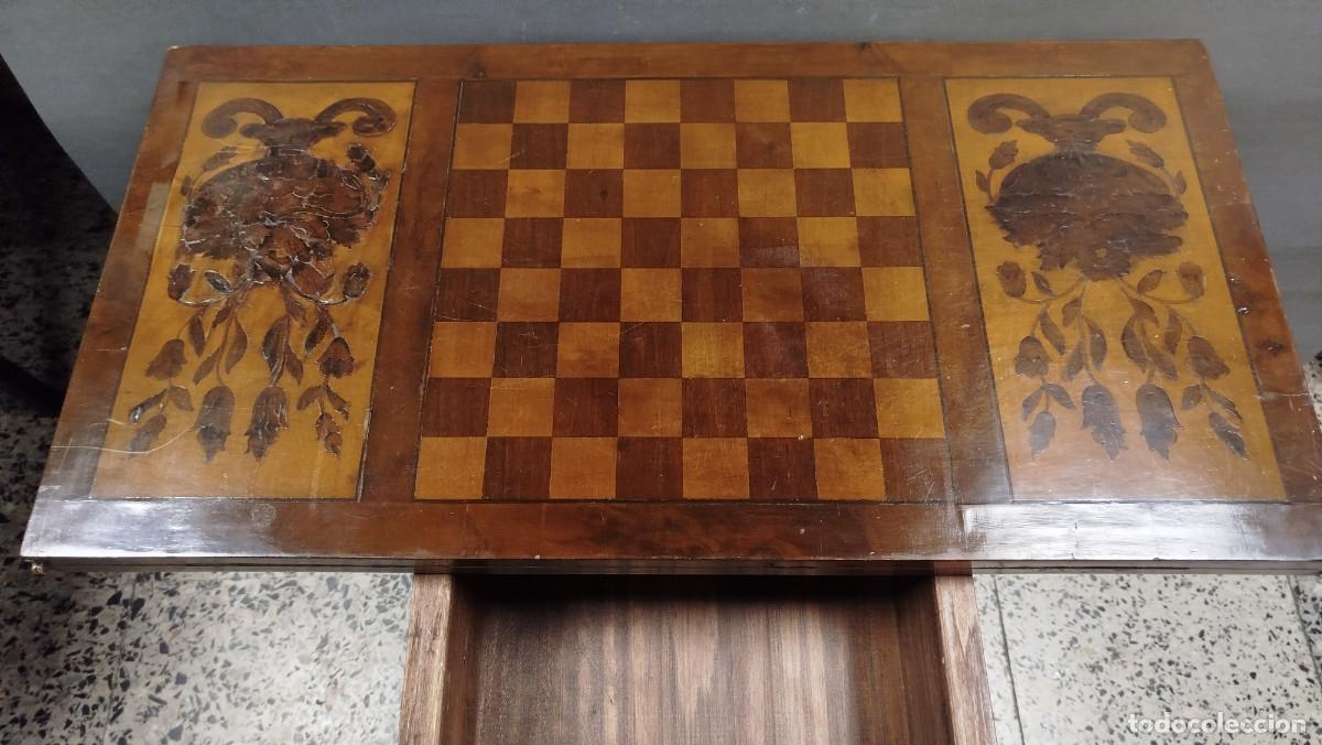 Antig&uuml;edades: MESA DE JUEGOS CON MARQUETERIA - Foto 12