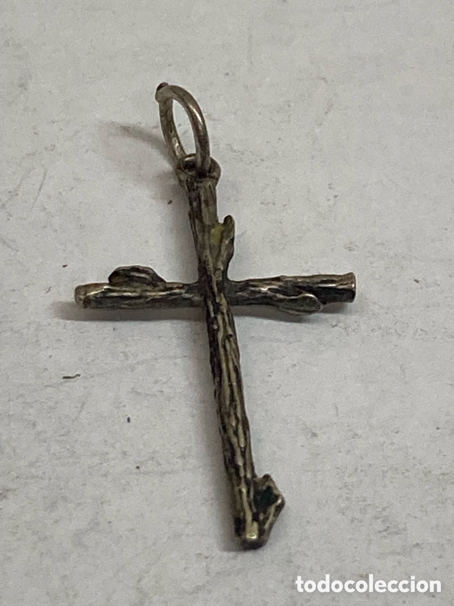 Antig&uuml;edades: Cruz de plata religiosa C399 - Foto 1