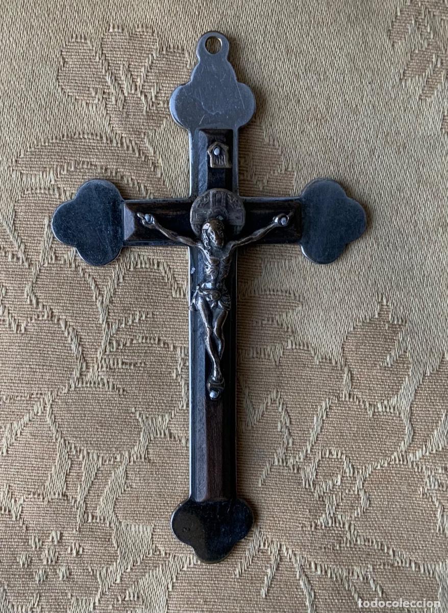 Antig&uuml;edades: CRUZ DE MADERA SOBRE METAL - Foto 1