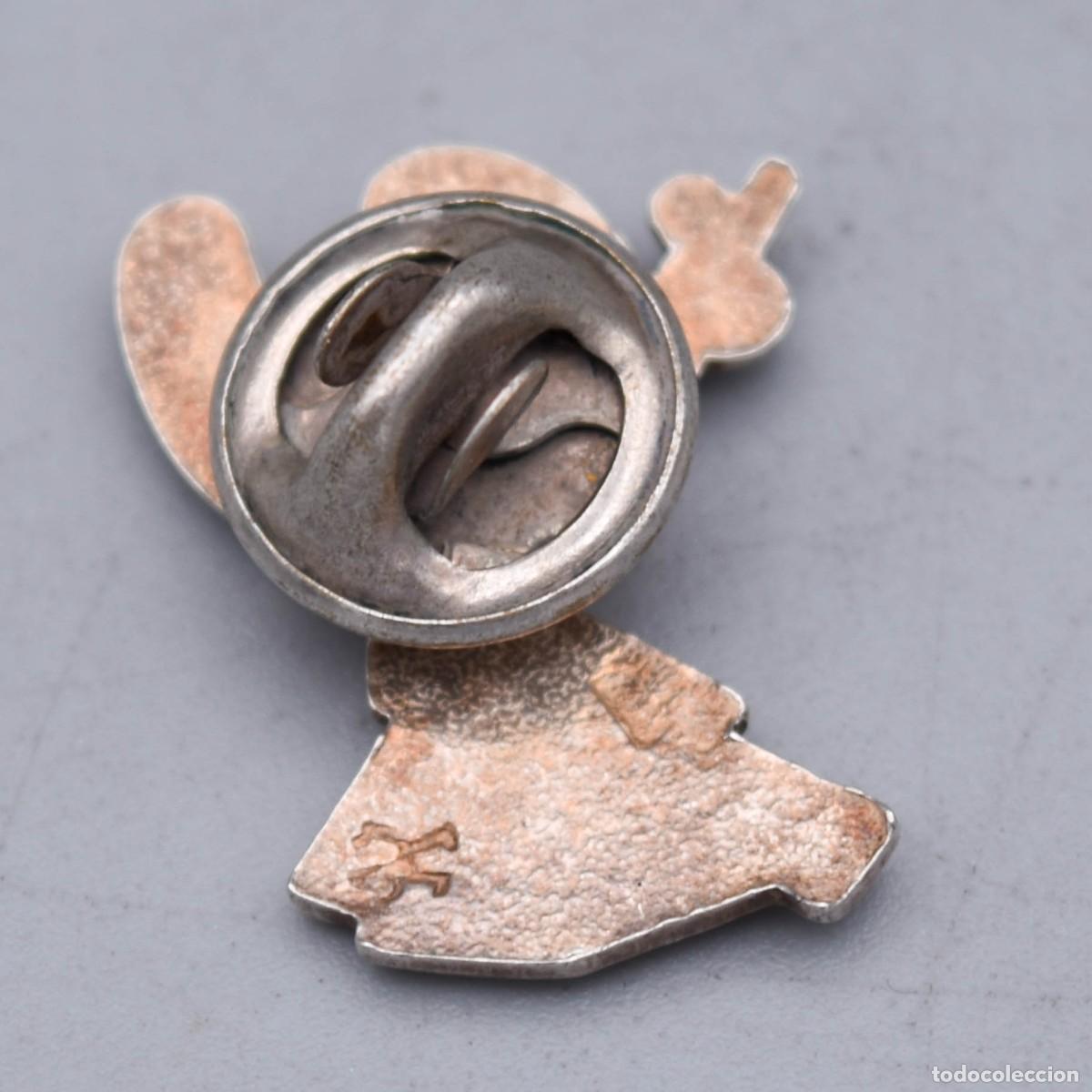 Antig&uuml;edades: Pin de plata - Xacobeo - Foto 3