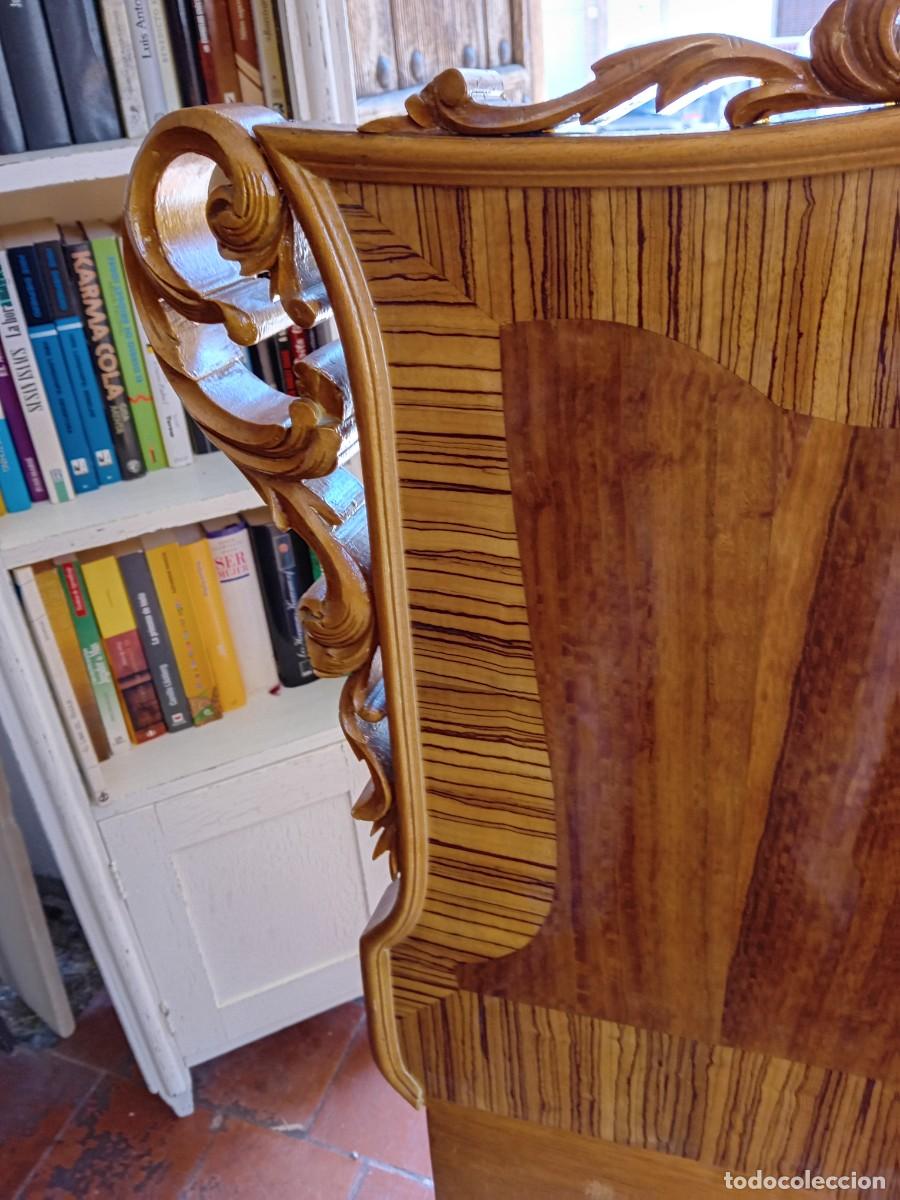 Antig&uuml;edades: Cabecero de cama de madera d&eacute;cada de los 50, largo 165 cm . - Foto 2