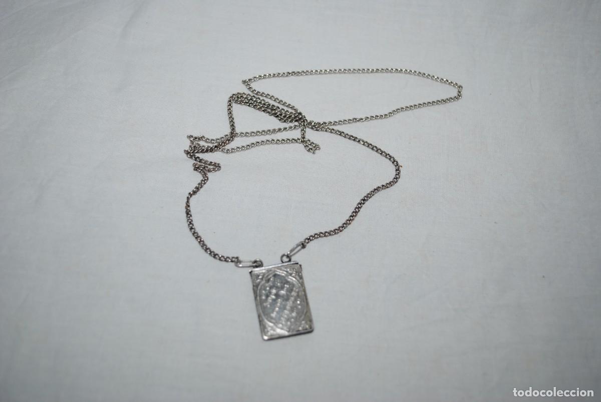 Antig&uuml;edades: CADENA Y RELICARIO DE PLATA . - Foto 7