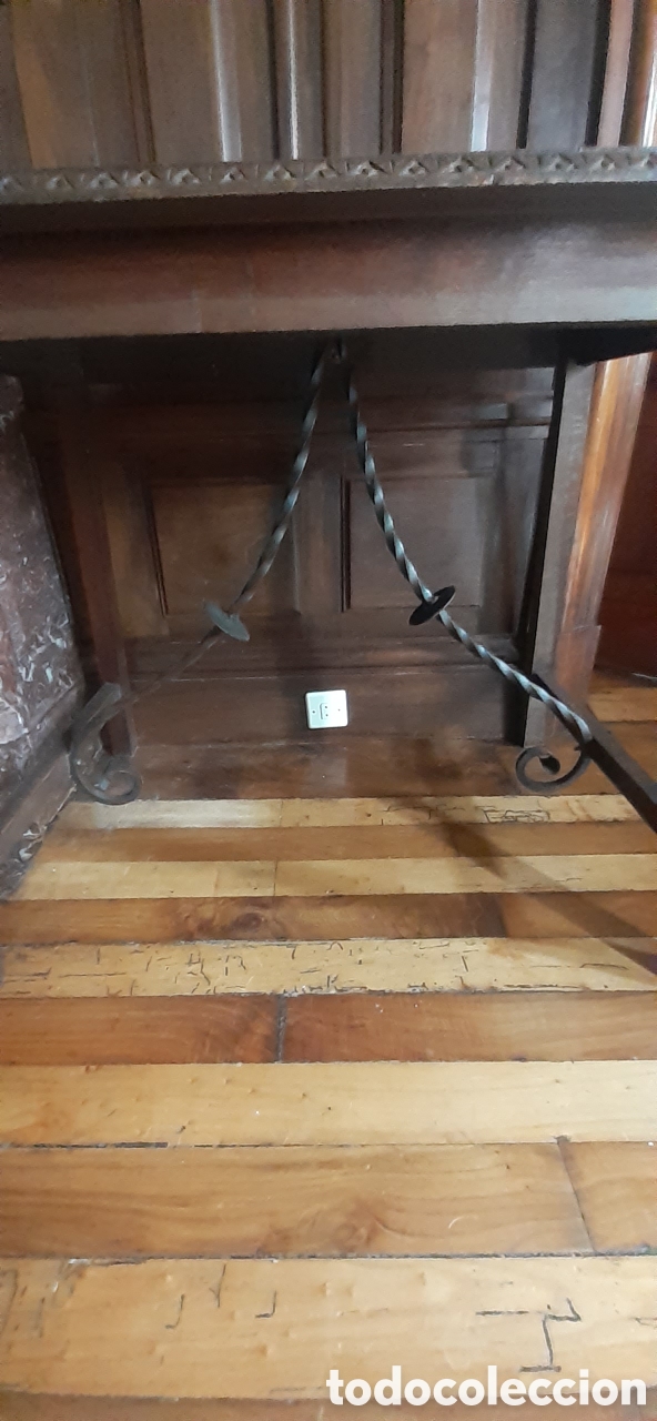 Antig&uuml;edades: Mesa Espa&ntilde;ola con Fiadores - Foto 2