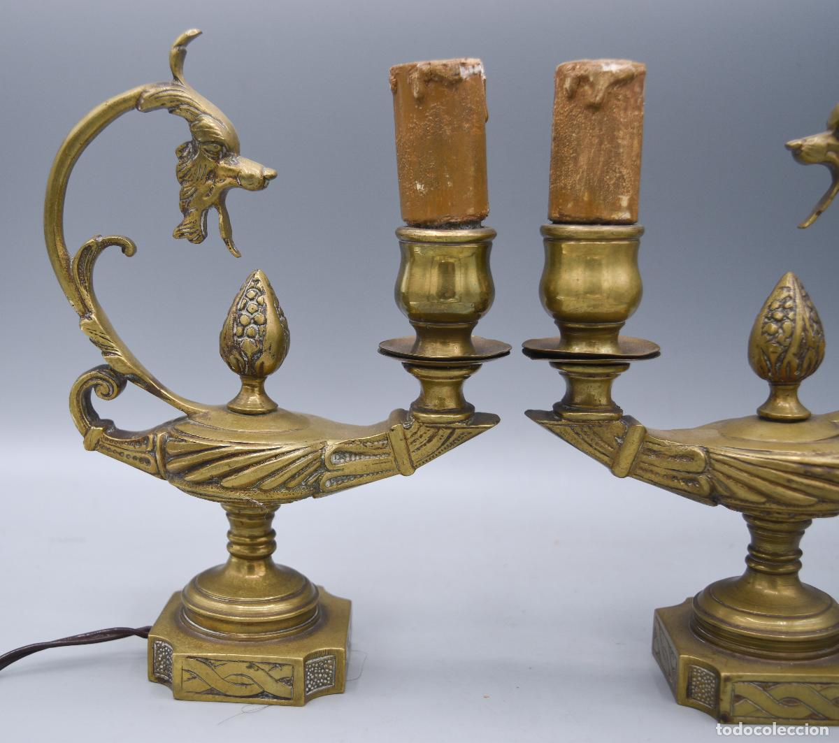 Antig&uuml;edades: L&aacute;mparas antiguas de bronce - Foto 4