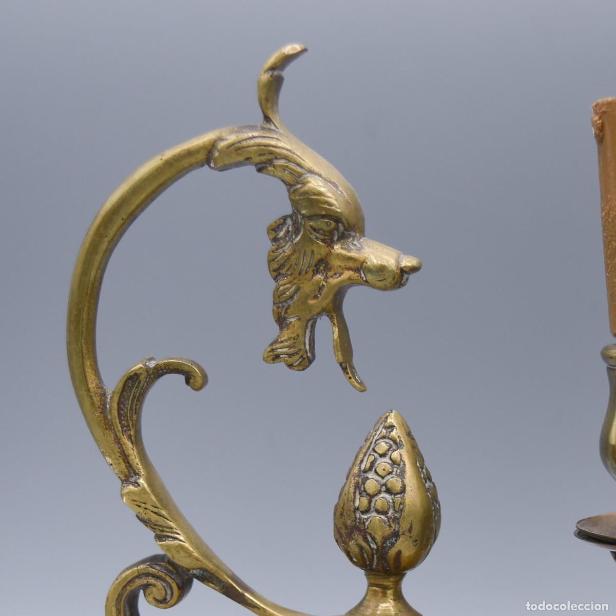 Antig&uuml;edades: L&aacute;mparas antiguas de bronce - Foto 10