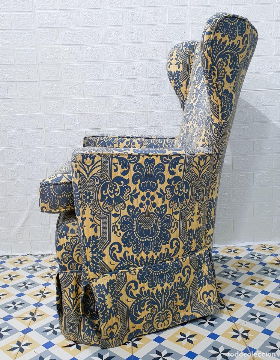 Antig&uuml;edades: Sill&oacute;n orejero butaca tapizada - Foto 3