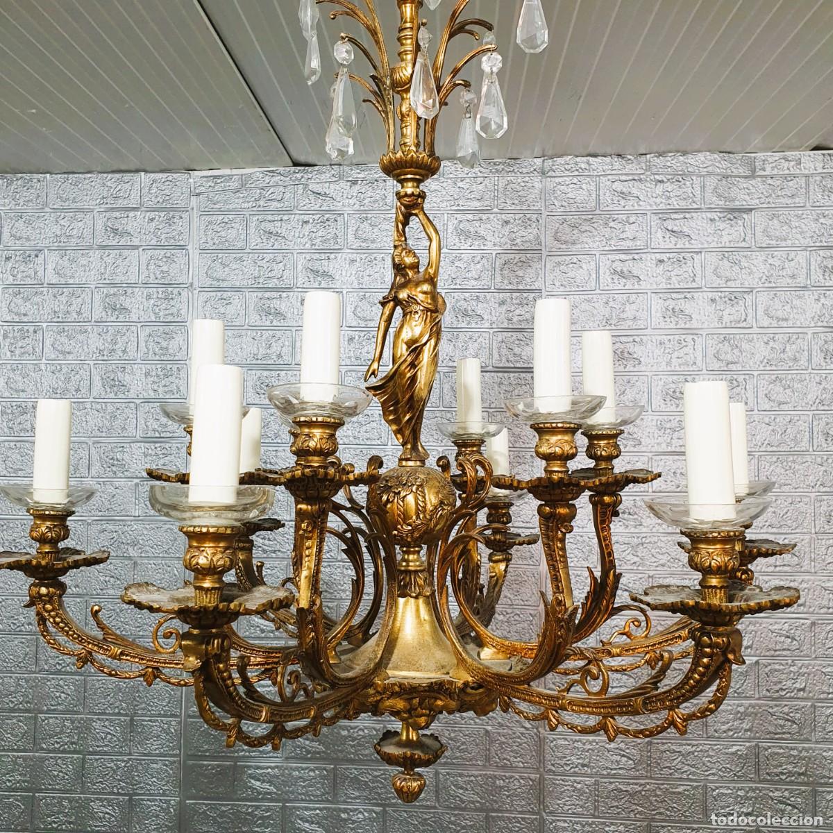 Antig&uuml;edades: Antigua lampara de bronce y cristal - Foto 3