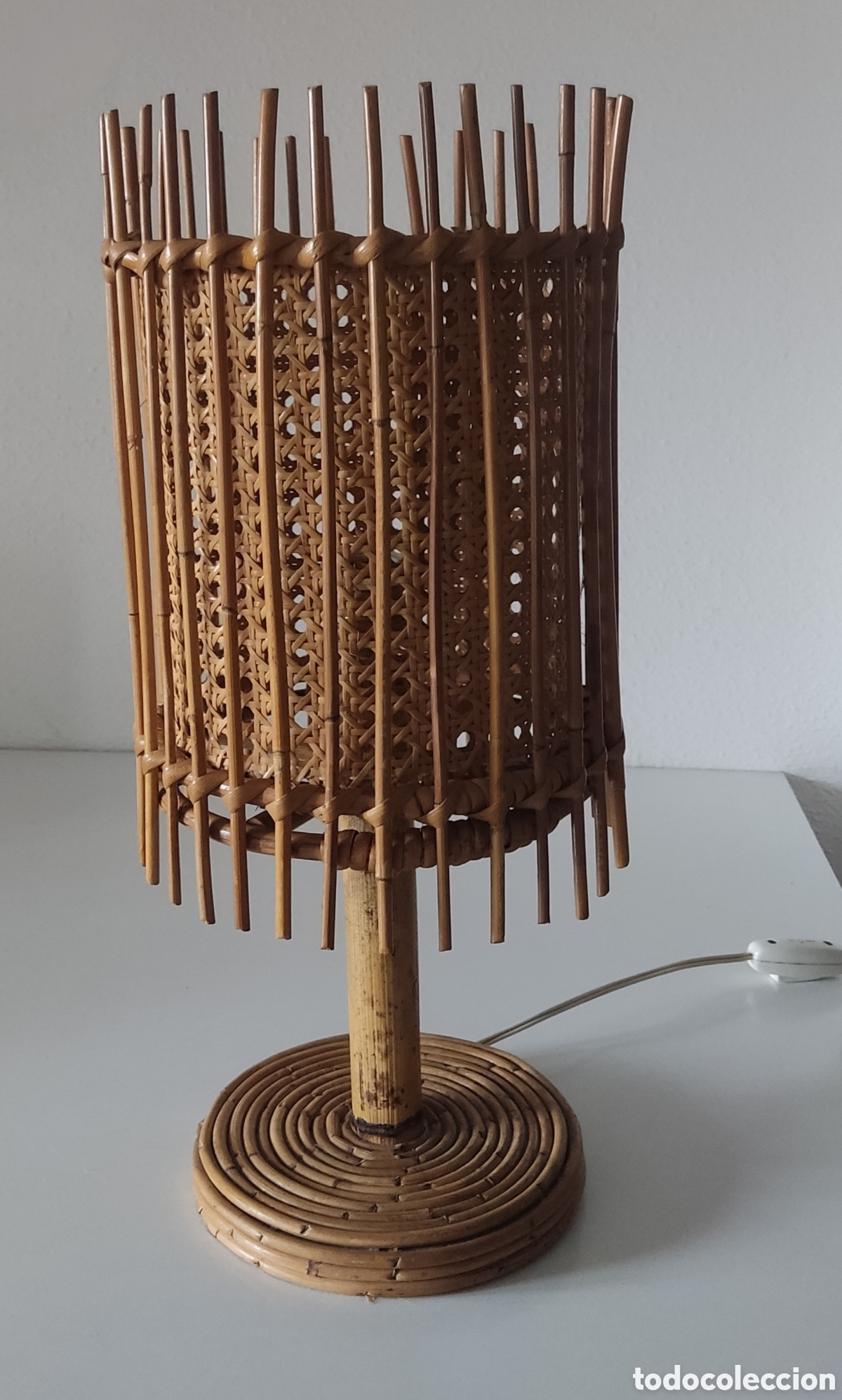 Antig&uuml;edades: A&Ntilde;OS 60 L&Aacute;MPARA DE MESA RAT&Aacute;N Y BAMB&Uacute; - Foto 1