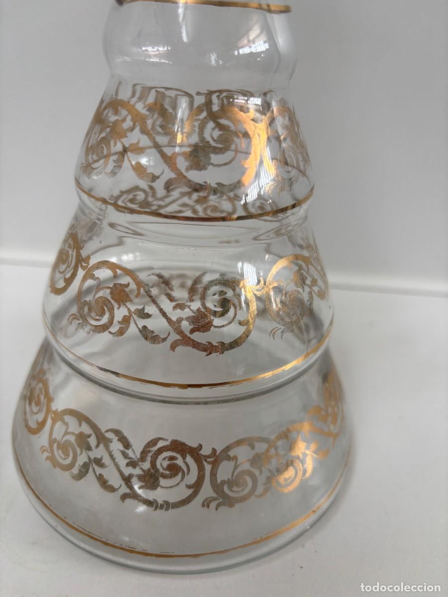 Antig&uuml;edades: LICORERA CRISTAL CON DIBUJOS EN DORADO - Foto 2
